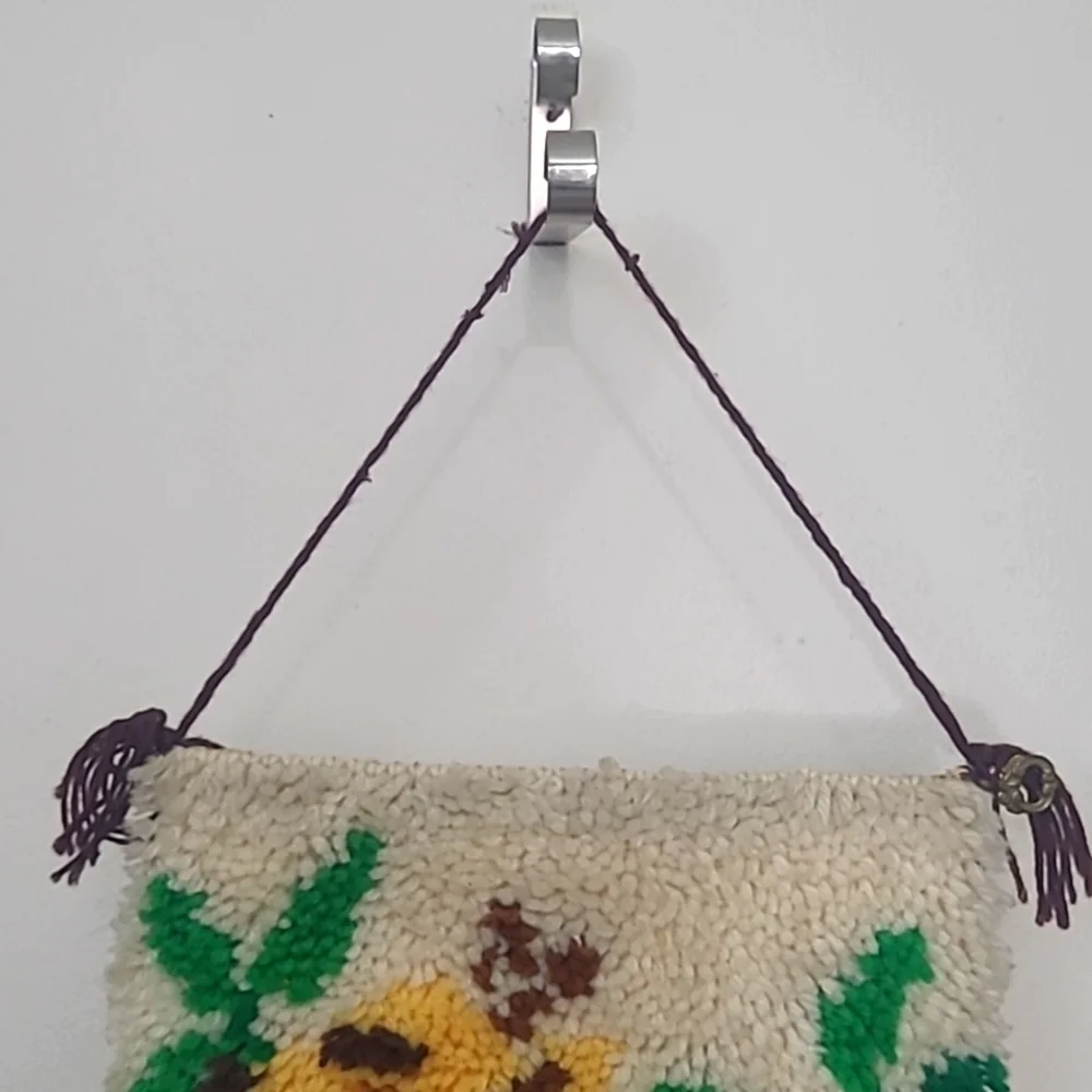 Giraffe Latch Hook Handmade  in USA Vintage Brass hanger Yellow Brown Green EUC